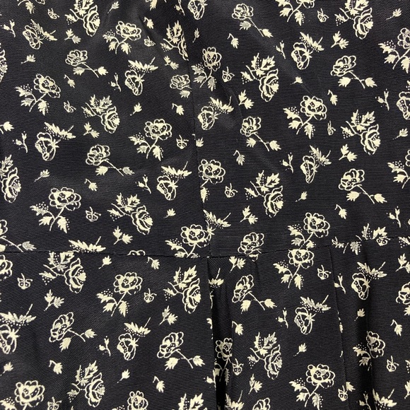 Vintage 80s Puff Sleeve Pleated Front Tiny Roses Floral Print Mini Dress - Picture 7 of 8